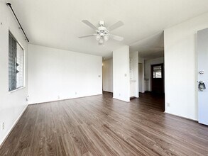 608 Maluniu Ave in Kailua, HI - Building Photo - Building Photo