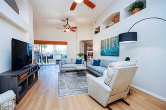 16312 Crown Arbor Way in Ft. Myers, FL - Building Photo - Building Photo