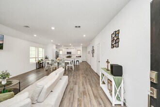 5418 Rabbit Crk Ln in Richmond, TX - Building Photo - Building Photo