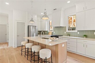 205 Whitefoord Ave NE in Atlanta, GA - Building Photo - Building Photo