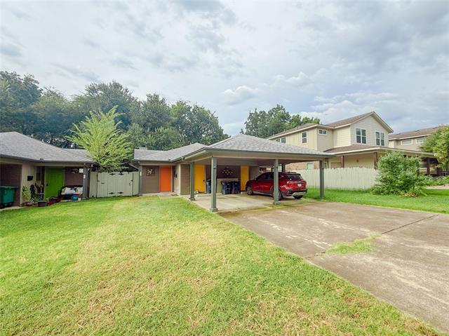 3713 Bryce Ave in Fort Worth, TX - Building Photo - Building Photo