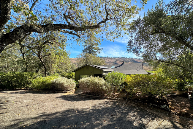 property at 926 Champion Ln