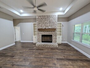 7246 Siesta St in Navarre, FL - Building Photo - Building Photo
