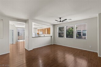 719 Quayside Ct in Las Vegas, NV - Building Photo - Building Photo
