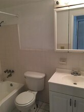 1812 E Oakland Park Blvd, Unit 33 in Oakland Park, FL - Foto de edificio - Building Photo