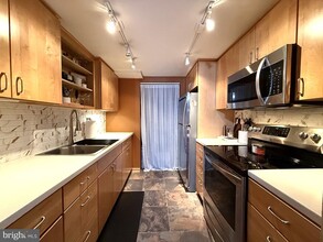 5020 W Brigantine Ct, Unit 5020 in Wilmington, DE - Building Photo - Building Photo