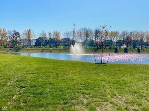 6410 Hawthorne Dr in McCordsville, IN - Building Photo - Building Photo