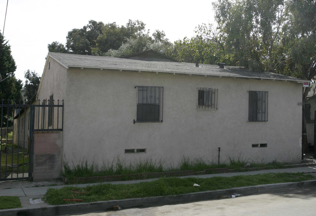 1960 Henderson Ave in Long Beach, CA - Building Photo