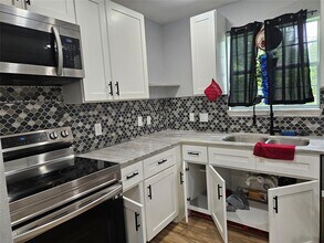 5815 Schevers St in Houston, TX - Building Photo - Building Photo