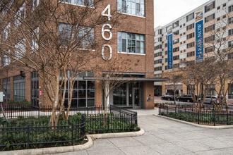 460 New York Ave NW in Washington, DC - Building Photo - Building Photo