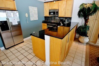 508 Pelican Ct in Kure Beach, NC - Building Photo - Building Photo