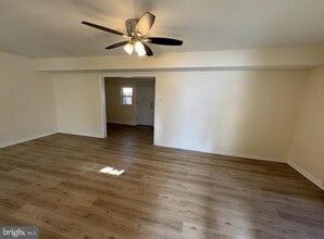 125 Hampshire Rd in Gloucester Township, NJ - Building Photo - Building Photo