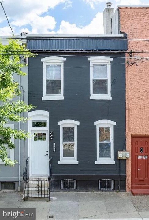 1524 Ellsworth St in Philadelphia, PA - Building Photo