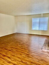 8082-8082 Treecrest Ave in Citrus Heights, CA - Building Photo - Building Photo