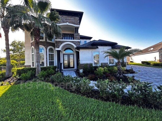 property at 4763 Yacht Ct