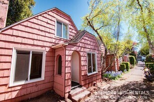 1376 W 6th Ave in Eugene, OR - Building Photo