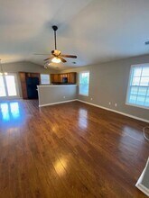 3924 Pine Ridge Way in Lexington, KY - Foto de edificio - Building Photo