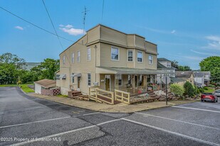 57 Johnson St in Pittston, PA - Building Photo