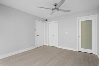 1865 Brickell Ave, Unit A1005 in Miami, FL - Building Photo - Building Photo