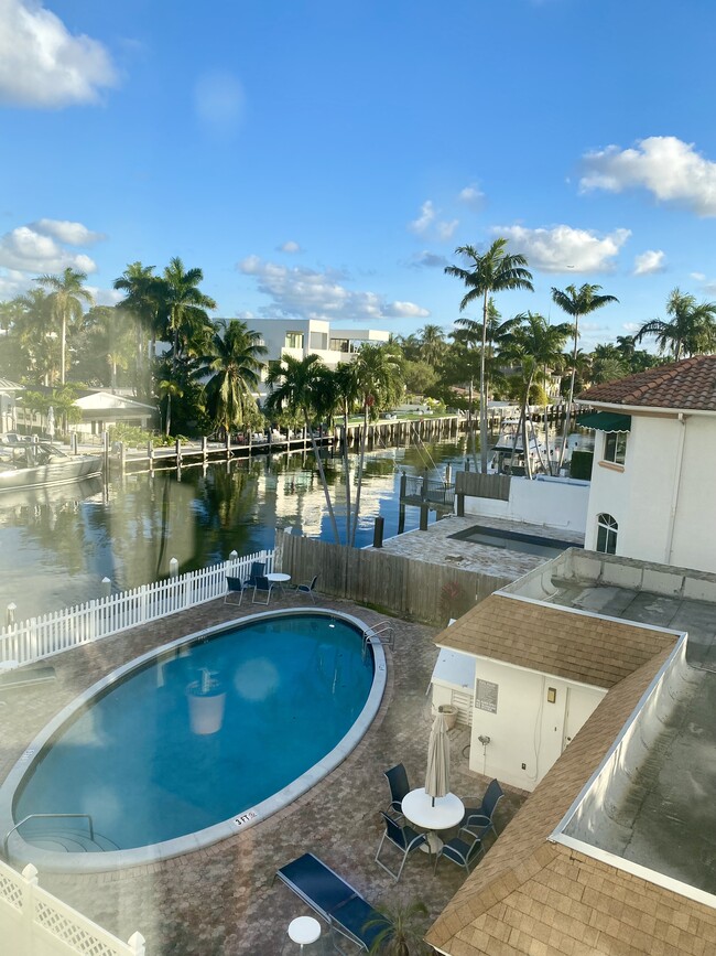1770 E Las Olas Blvd in Fort Lauderdale, FL - Building Photo - Building Photo