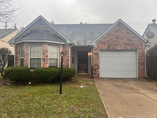 property at 4923 Peony Pl