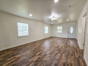 418 N Shawnee Ave in Shawnee, OK - Building Photo - Building Photo