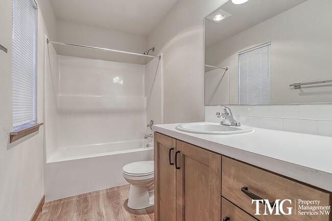 property at 3310 Lewis Ln