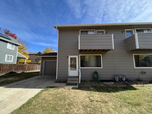 8498 S Saulsbury St in Littleton, CO - Building Photo - Building Photo