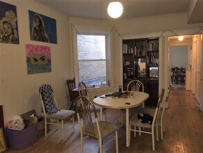 3341 N Lincoln Ave in Chicago, IL - Building Photo - Building Photo