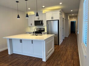 4322 Allen St in Houston, TX - Building Photo - Building Photo
