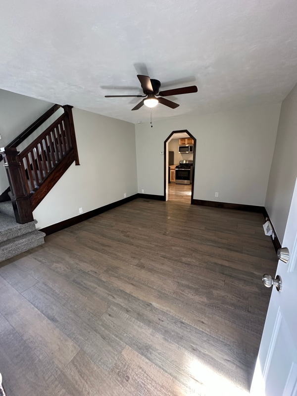 904 7th Ave in Elizabeth, PA - Building Photo - Building Photo