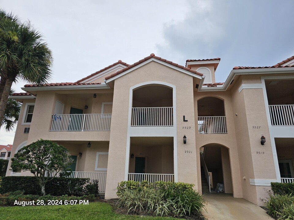 9929 Perfect Dr in Port St. Lucie, FL - Building Photo