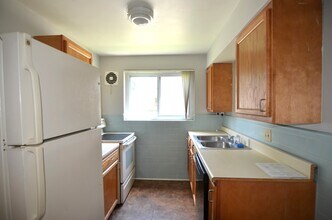 4216 Settle St, Unit 2 in Cincinnati, OH - Building Photo - Building Photo