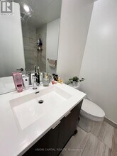 138-5138 Downes St in Toronto, ON - Building Photo - Building Photo