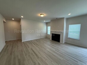 140 Hadley Wy in Euharlee, GA - Building Photo - Building Photo