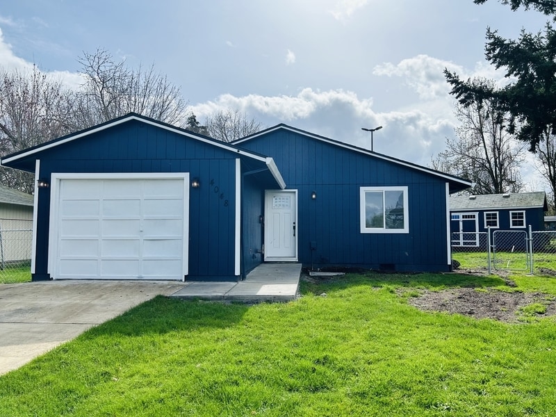 4048 N Attu St in Portland, OR - Building Photo