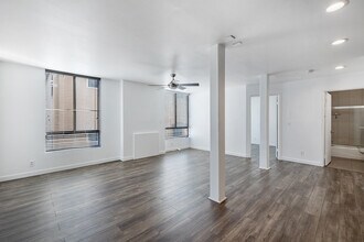 5837 Virginia Ave in Los Angeles, CA - Building Photo - Interior Photo