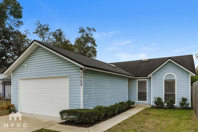 1959 Acorn Run E in Orange Park, FL - Building Photo - Building Photo