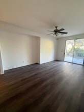 985 Prestwick St in Las Vegas, NV - Building Photo - Building Photo