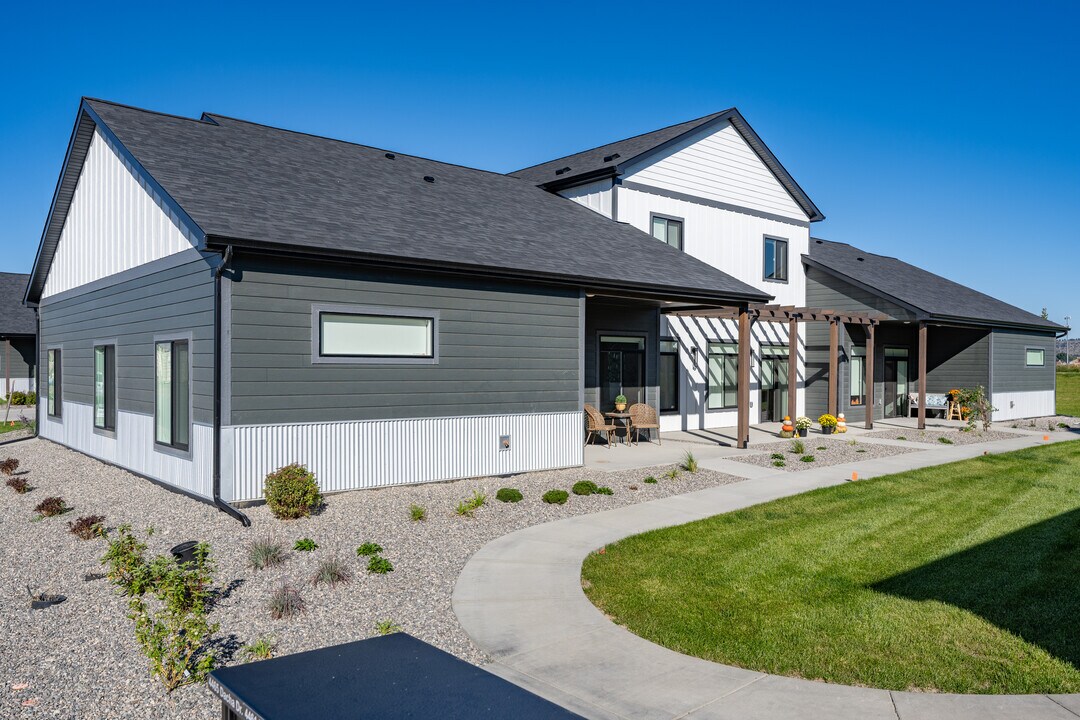 Farmstead Townhomes in Billings, MT - Foto de edificio