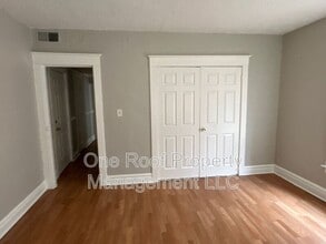 3224-3226 E 8th St in Kansas City, MO - Building Photo - Building Photo