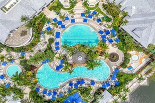 8482 Bent Creek Way in Naples, FL - Building Photo
