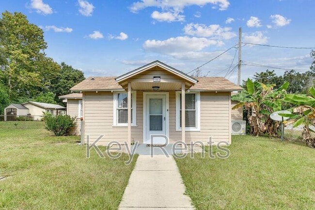 property at 1003 Concordia Blvd