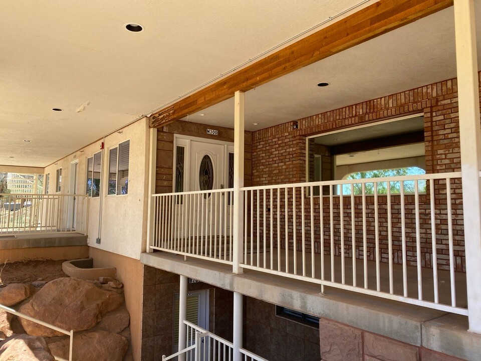 1045 Canyon St in Hildale, UT - Building Photo