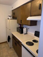 1711 E Ave NE-Unit -Lower Level in Cedar Rapids, IA - Building Photo - Building Photo