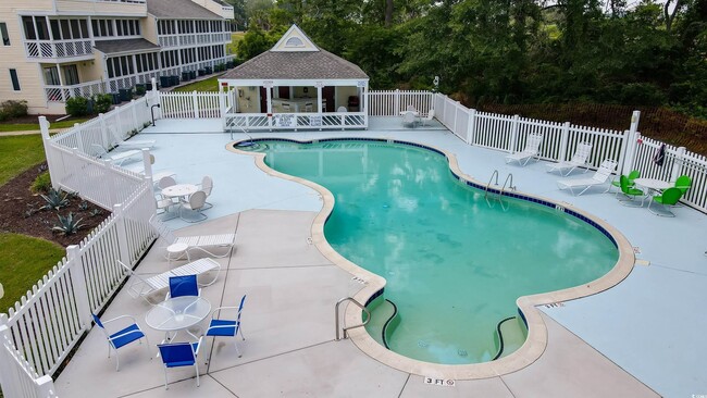 1100 Possum Trot Rd in North Myrtle Beach, SC - Foto de edificio - Building Photo