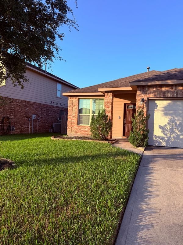 property at 21507 Cotton Valley Ln