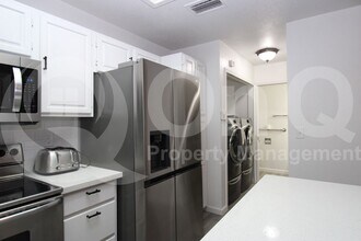 170 E Guadalupe Rd in Gilbert, AZ - Building Photo - Building Photo
