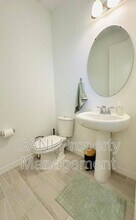 745 Benoi Dr in Davenport, FL - Building Photo - Building Photo