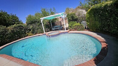 1629 Centre Ct in Palmdale, CA - Building Photo - Building Photo